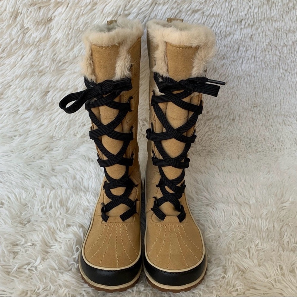 NWOT SALE Sorel New Caribou Tan Winter Snow Lace-up Boots US 6.5